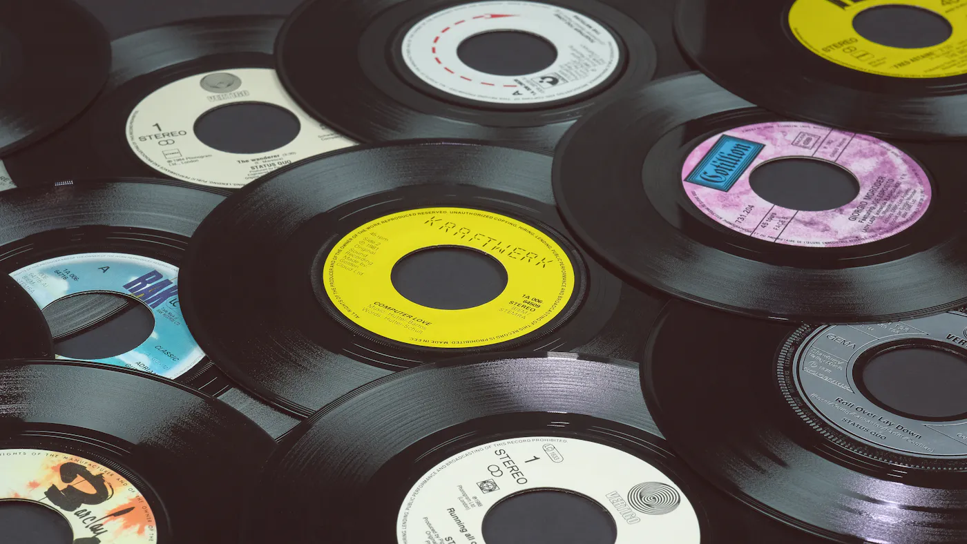 What Is an EP? EP vs Single vs Album, Explained
